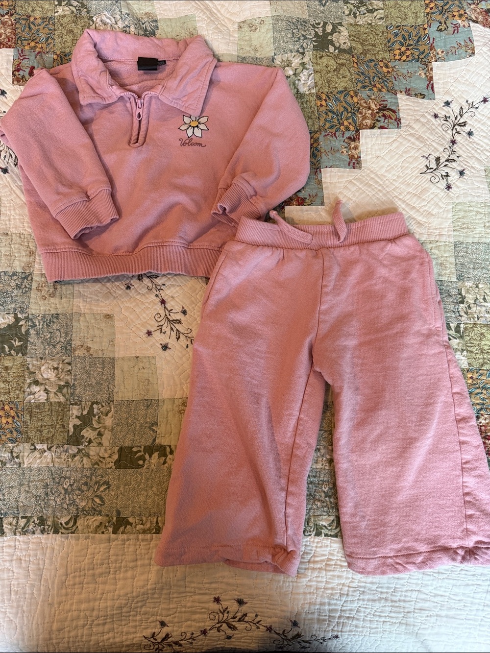 Volcom Girls Pink Fleece Sweatshirt & Jogger Set